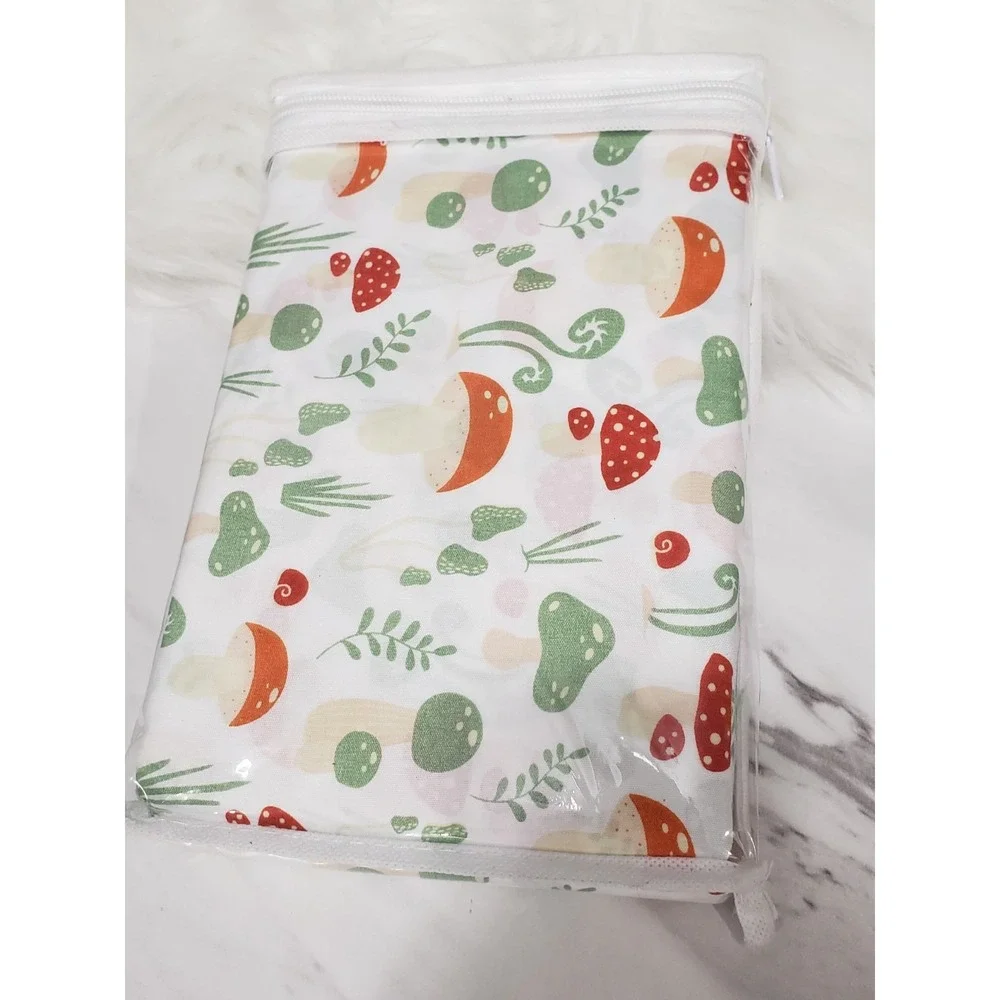 NEW 2 PIECE PILLOWCASE KING SZ MUSHROOM GARDEN BOTANICAL WHIMSICAL GNOME PLANTS